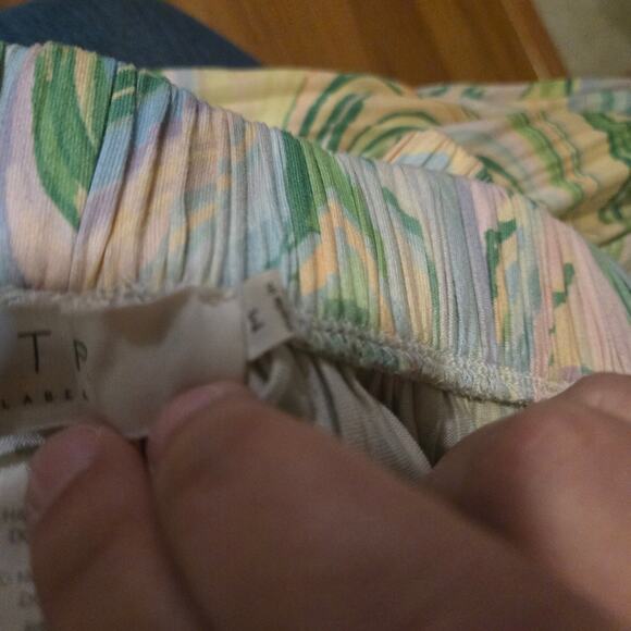 ASTR the Label Marble Swirl Wide Leg Pleated Pants Size M - Picture 6 of 9